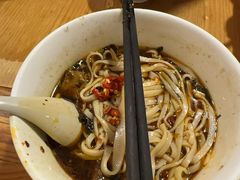-矮子粉店1985·长沙米粉(湘春路店)