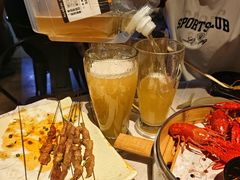 -巴厘龙虾·榜首油焖大虾(音乐学院·沿江酒馆店)