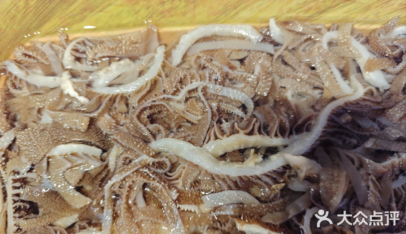 好吃到爆的鲜切牛肉自助火锅，想吃的宝子冲冲冲