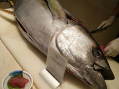 -雍和会海鲜姿造自助(湖东路店)