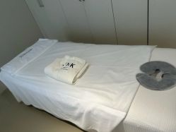 -JNK皮肤管理中心