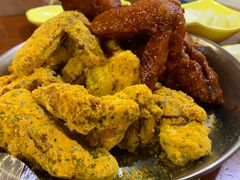 -BHC炸鸡(明洞总店)