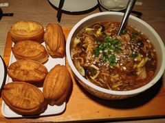 小油条配酸辣汤-味莊·青岛菜(云霄路店)
