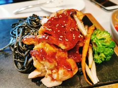 山贼汁鸡扒墨鱼汁扁面-打趸BTC·Breaktime cafe(北京路店)