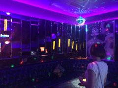 -麦克疯KTV(花园店)