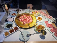 -猪啊牛呀羊啊铜盘烤肉(正大广场店)