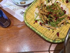 -黄泥岗·地道湖北菜(奥特莱斯店)