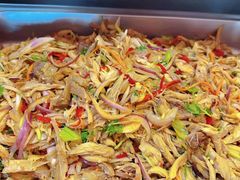 sugar fried 鸡 breast-王府家宴WAHAT AL MLOK RESTAURANT