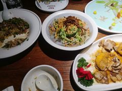 东北大拉皮-前海沿·青岛菜(大拇指广场石老人店)