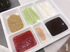 -皇城根·烤鸭·鱼头·家常菜(欧亚大观乐活城店)
