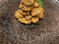 招牌千斤鼎-A One Kitchen·南京精菜馆(德基广场店)
