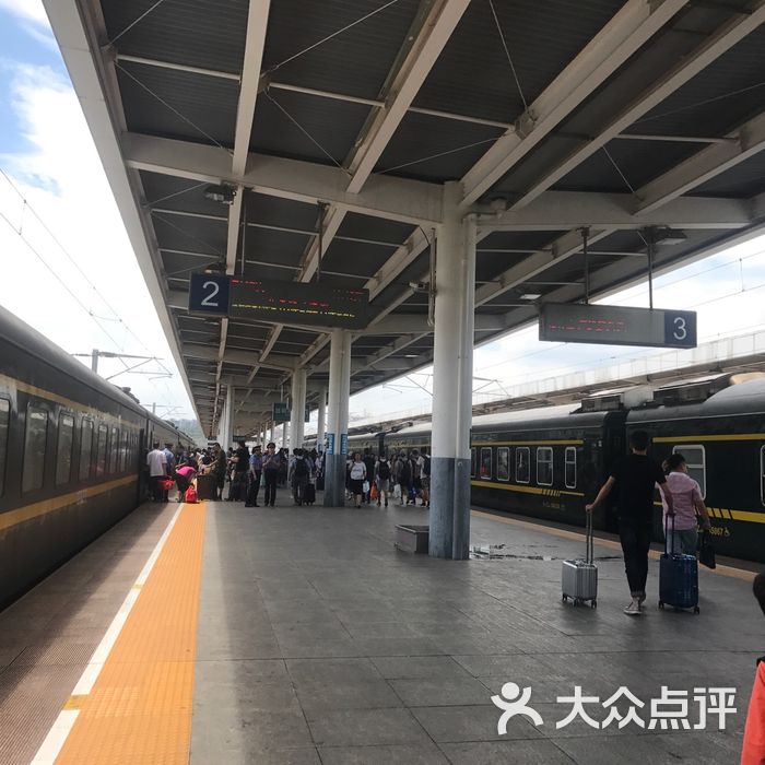 赣州火车站内部图片