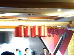 -山明水秀大饭店