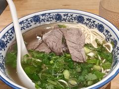 -嘻小北·兰州清汤牛肉面(太平洋森活天地店)