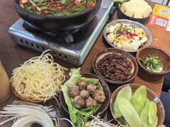 -黔有有贵州酸汤夺夺粉火锅(五味十字店)