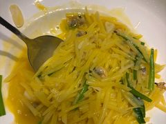 -海派美食·家宴海鲜青岛菜·石锅鲽鱼头(东方城店)