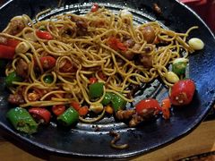 爆辣小公鸡炒面-望京一号·重庆江湖菜(工体店)
