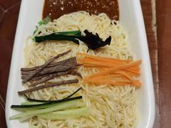 -雀舞云南菜(天津天河城购物中心店)