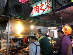 -六合夜市