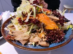烟熏三文鱼杂菌沙拉-BE BRIGHT KITCHEN(正佳广场店)