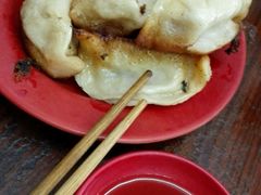 -黄阿姨锅贴大王(万航渡路店)