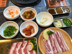 -彭妈家•韩国烤肉料理(张杨路店)
