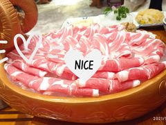特色经典羔羊肉-乐宴·老北京铜火锅(桂庙店)