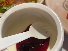 -老牌坊云南鱼豆花火锅(哈西万达店)