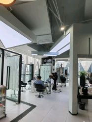 -U·NI SALON 造型