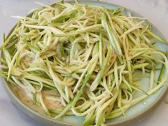 -何适山庄 ·可团建(水长城P2停车场店)