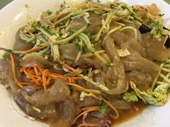 -赶海部落海鲜城(海阳路店)