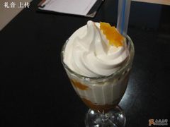 红薯ALASKA俯拍-鹿港小镇(霄云店)