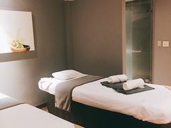 -Let’s Relax Spa(Terminal 21 Asok)