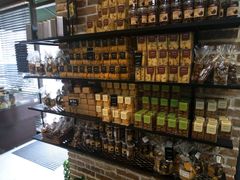 -红跑车蛋糕世界(网巾市店)