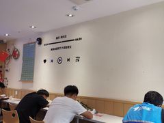 大堂-华莱士·炸鸡汉堡(李沧乐客城店)
