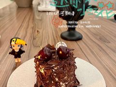 -玲婧胡同·生日蛋糕·餐厅(嘉里城店)