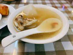 羊肉汤-三镇卤货二公司(汉街店)