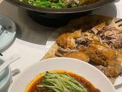 -江城小馆陕南妈妈菜·全球旅行餐厅(钟楼店)