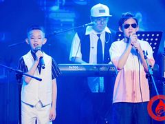 -西安小天鹅艺术团(曲江Alice店)