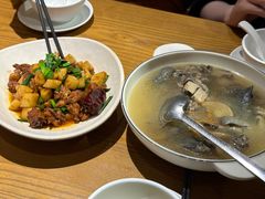 -隔壁老王·家常云南菜(花巷店)