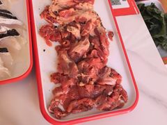 -毛辣果·贵州红酸汤牛肉火锅(西单店)