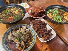 -爆炸头阿姨小四川正宗川味小吃(无任何分店)