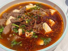 -犇逸·乐山跷脚牛肉·四川现炒(览海店)