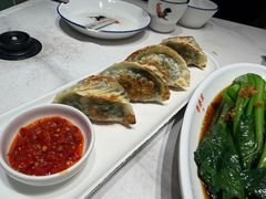 -粤港湾砂锅粥·宵夜(宝龙店)