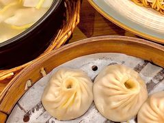 -馋三尺蟹粉小笼(人民广场店)