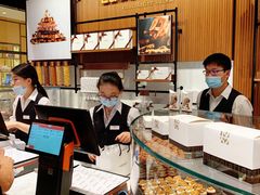 -Laderach 莱德拉(上海环贸iapm店)