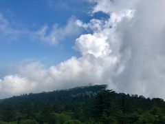 -峨嵋山金顶