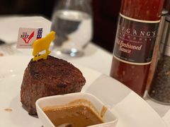 小菲力牛排配黑椒汁-Wolfgang’s Steakhouse 沃夫冈牛排馆(上海白玉兰广场店)