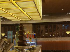 -东西风牛排馆周末烧烤自助(首都机场希尔顿店)