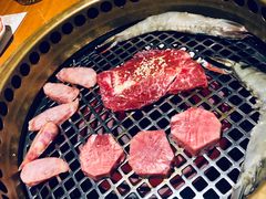 -肉魁屋·烧肉·烧鸟·酒场(高新店)